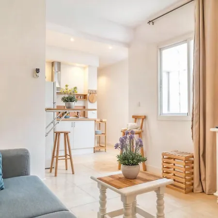 Juan Apartment-coastal Refuge By The Апартаменты